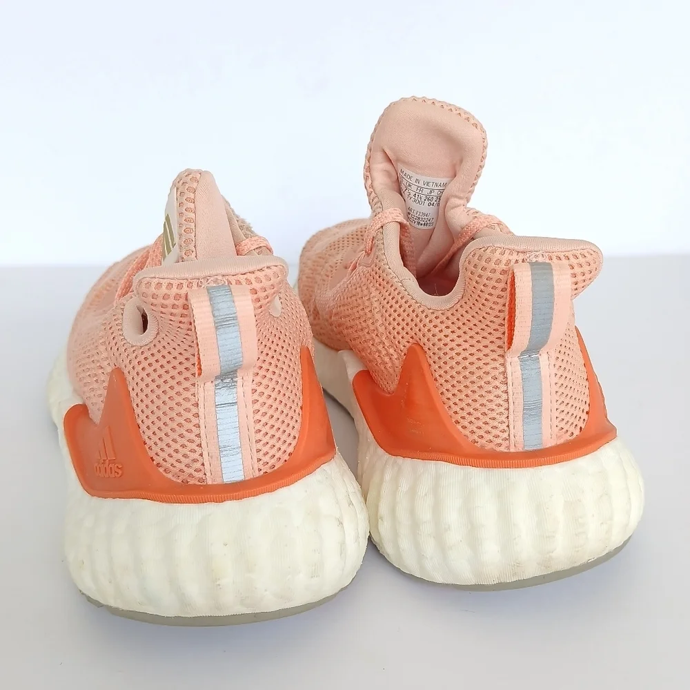 Adidas Alphaboost Coral Size 8